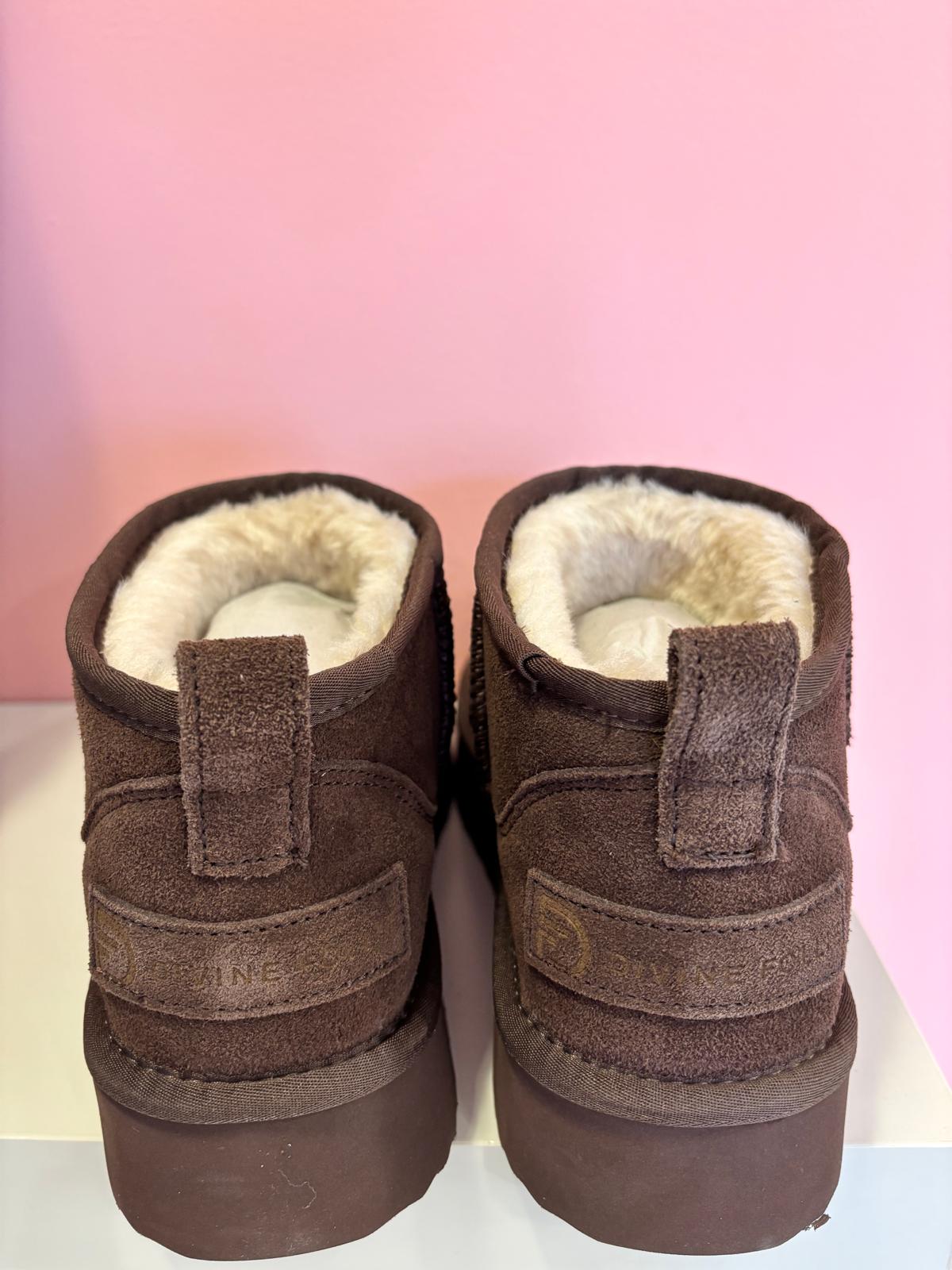 Stivaletti marroni invernali Ovyé