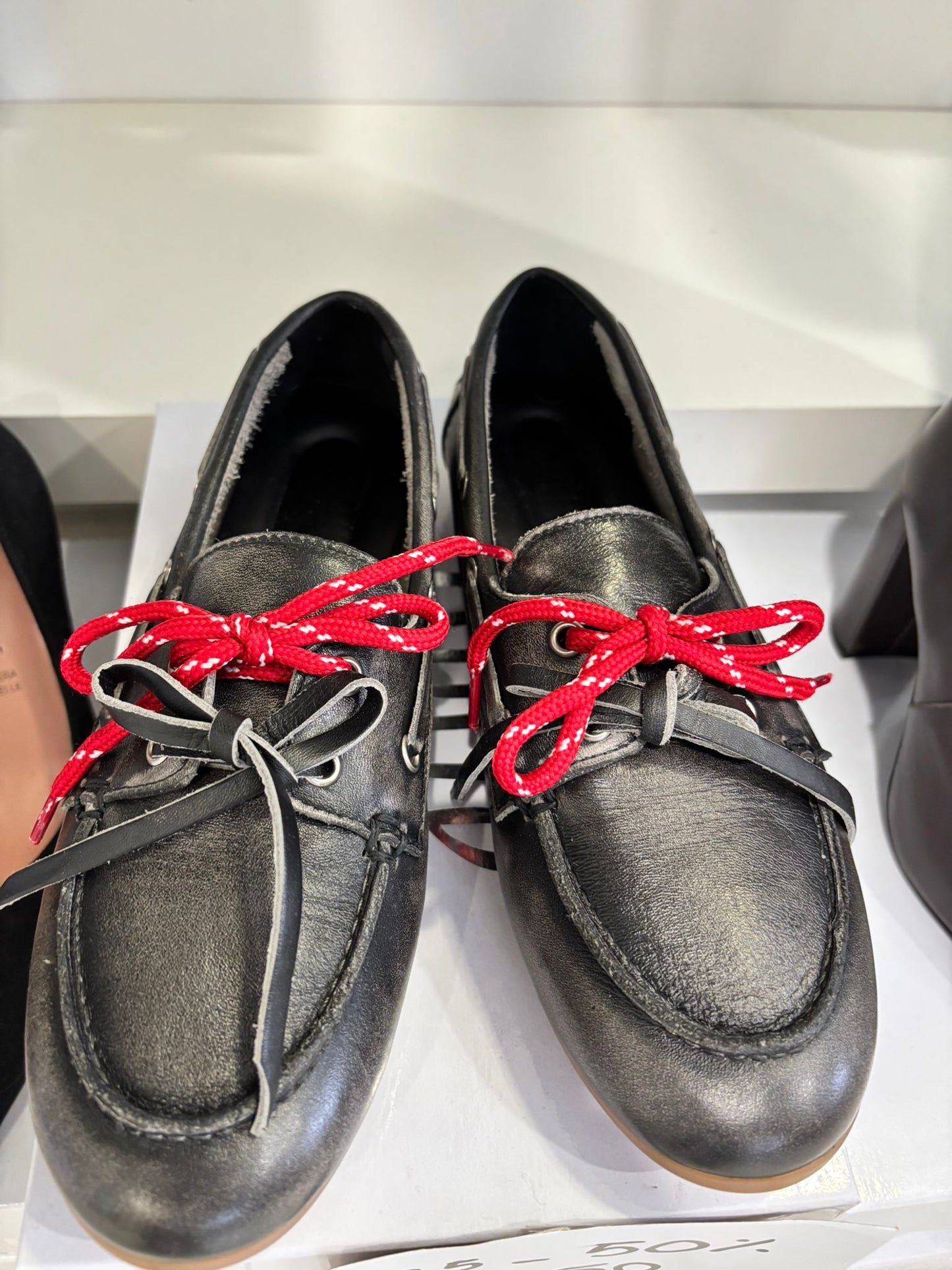 Mocassino nero a vela  Ovyé